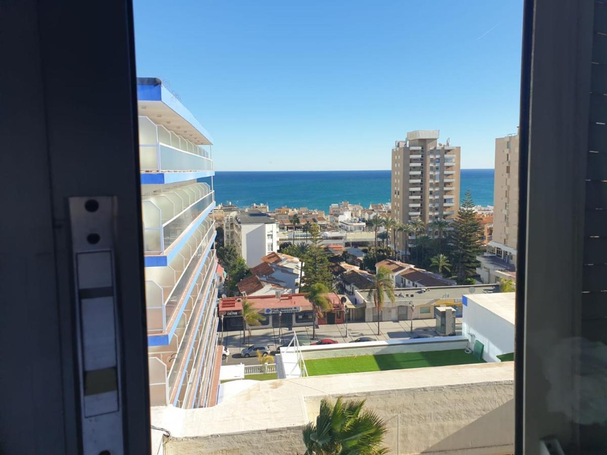 Apartamento Con Vistas Al Mar A Metros De La Playa Carihuela Soleil Leilighet Torremolinos Eksteriør bilde