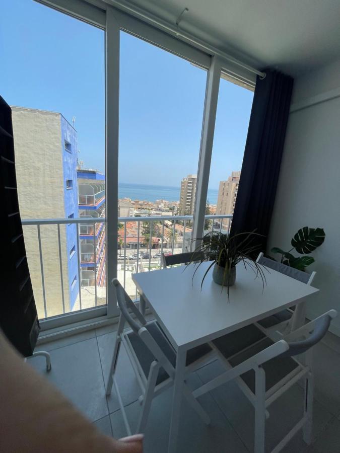 Apartamento Con Vistas Al Mar A Metros De La Playa Carihuela Soleil Leilighet Torremolinos Eksteriør bilde