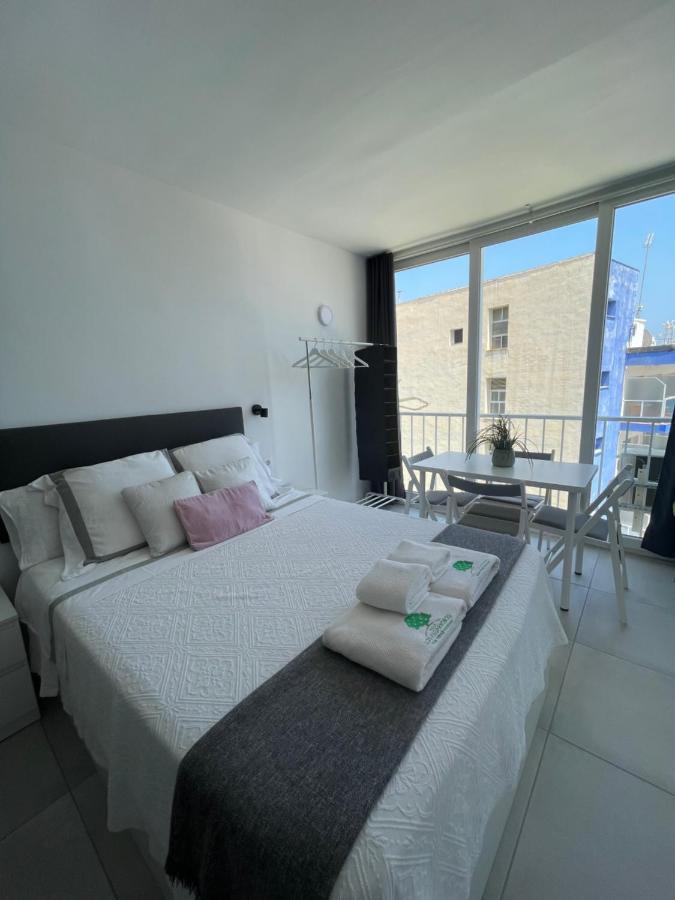 Apartamento Con Vistas Al Mar A Metros De La Playa Carihuela Soleil Leilighet Torremolinos Eksteriør bilde