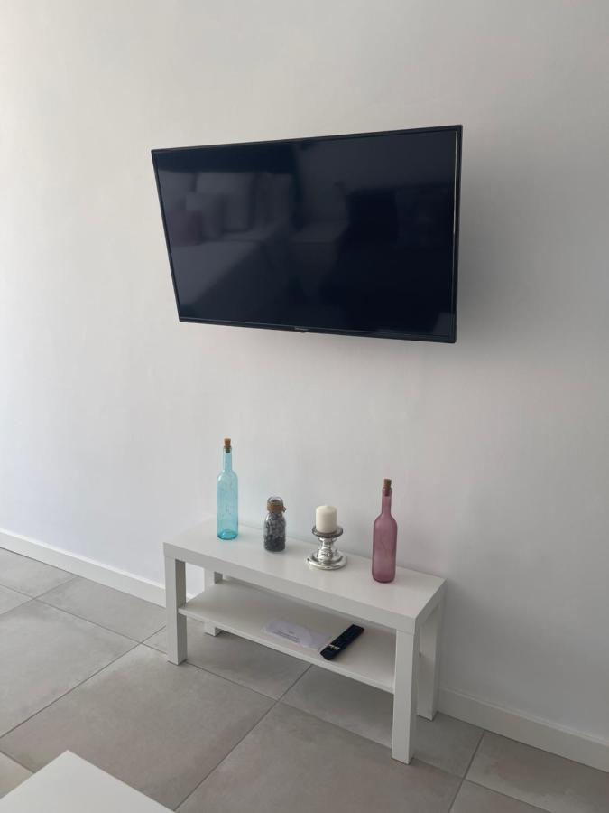Apartamento Con Vistas Al Mar A Metros De La Playa Carihuela Soleil Leilighet Torremolinos Eksteriør bilde