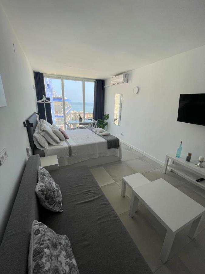 Apartamento Con Vistas Al Mar A Metros De La Playa Carihuela Soleil Leilighet Torremolinos Eksteriør bilde
